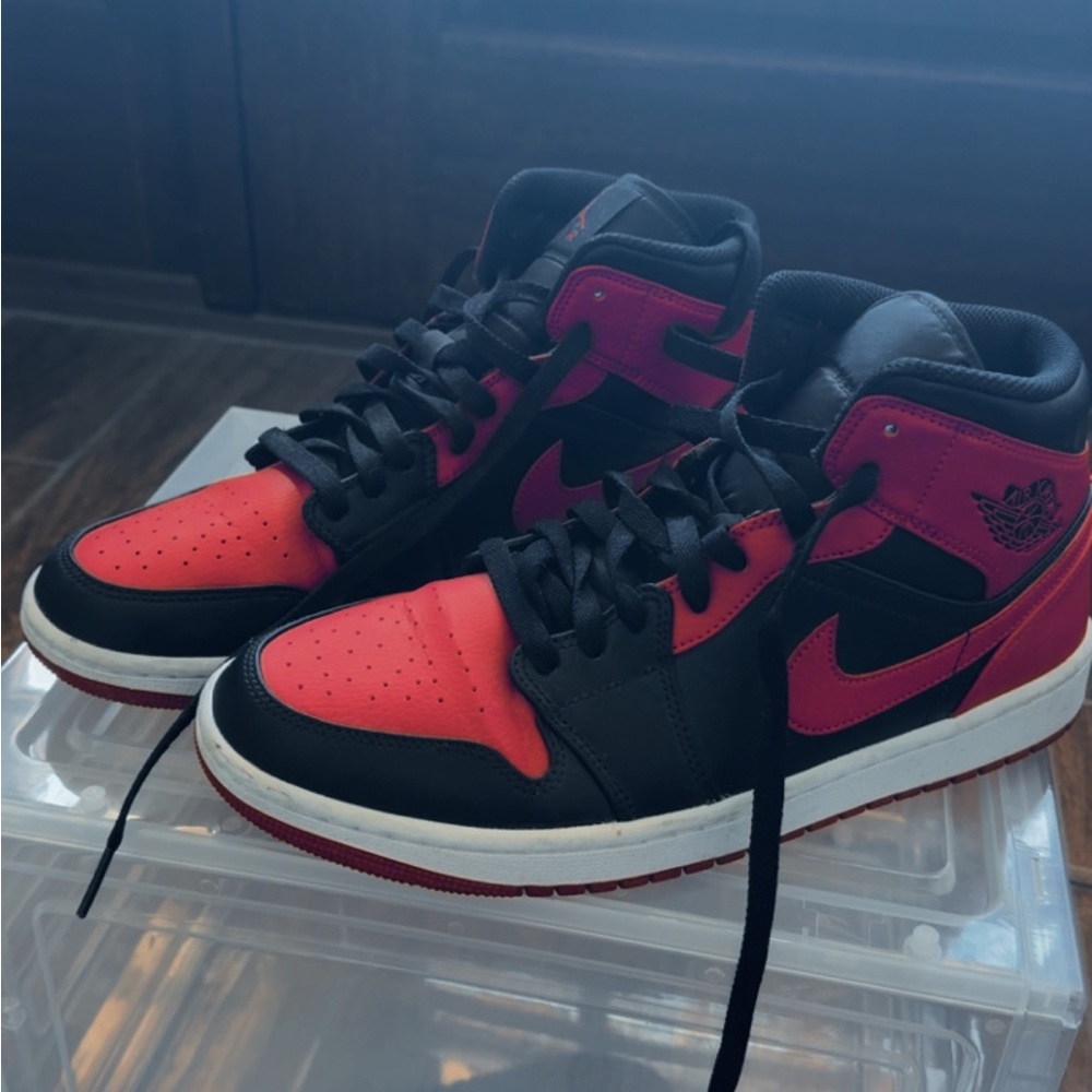 Nike Red and Black Athletic Shoes